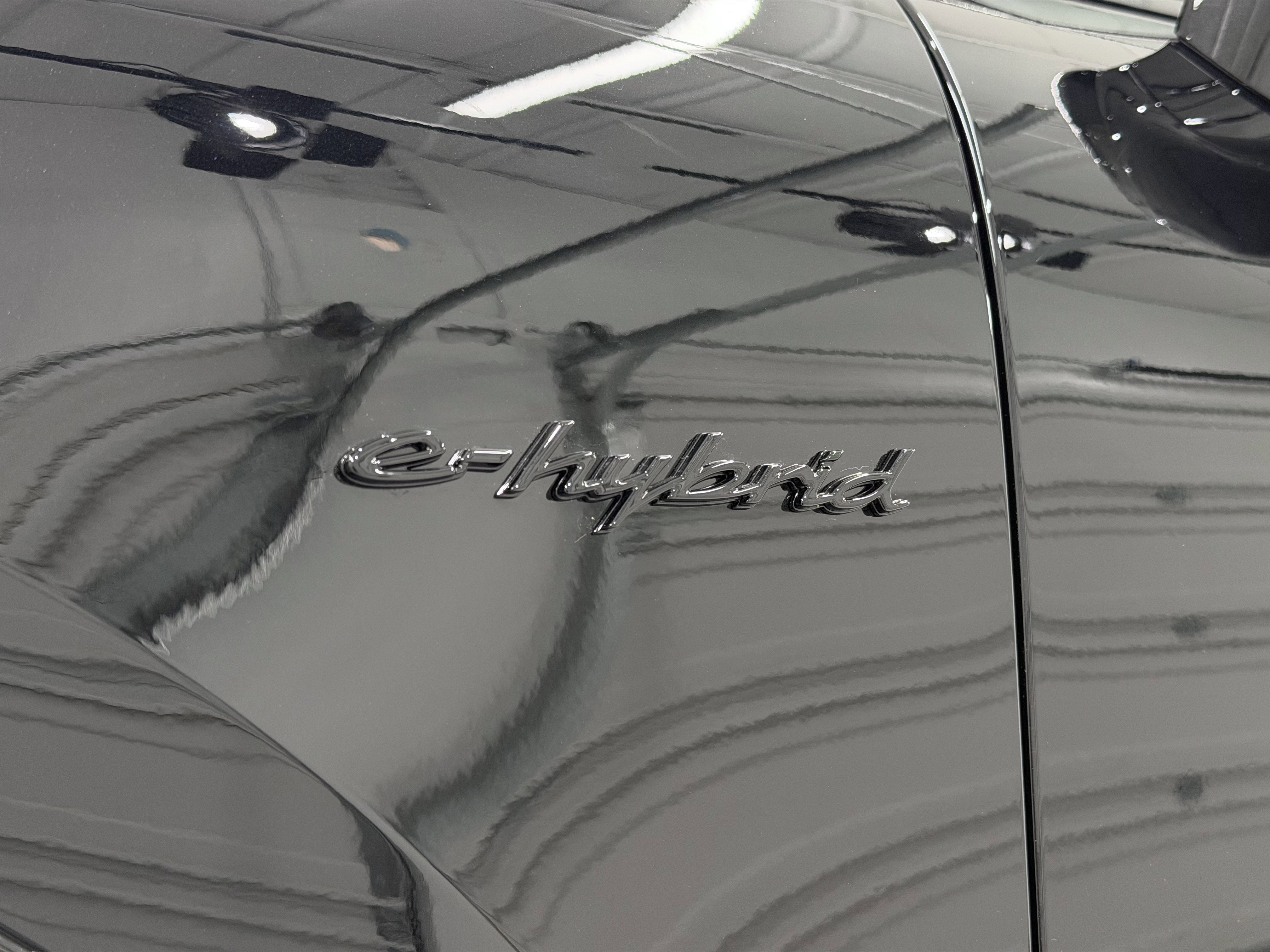 New 2026 Porsche Cayenne S image 67