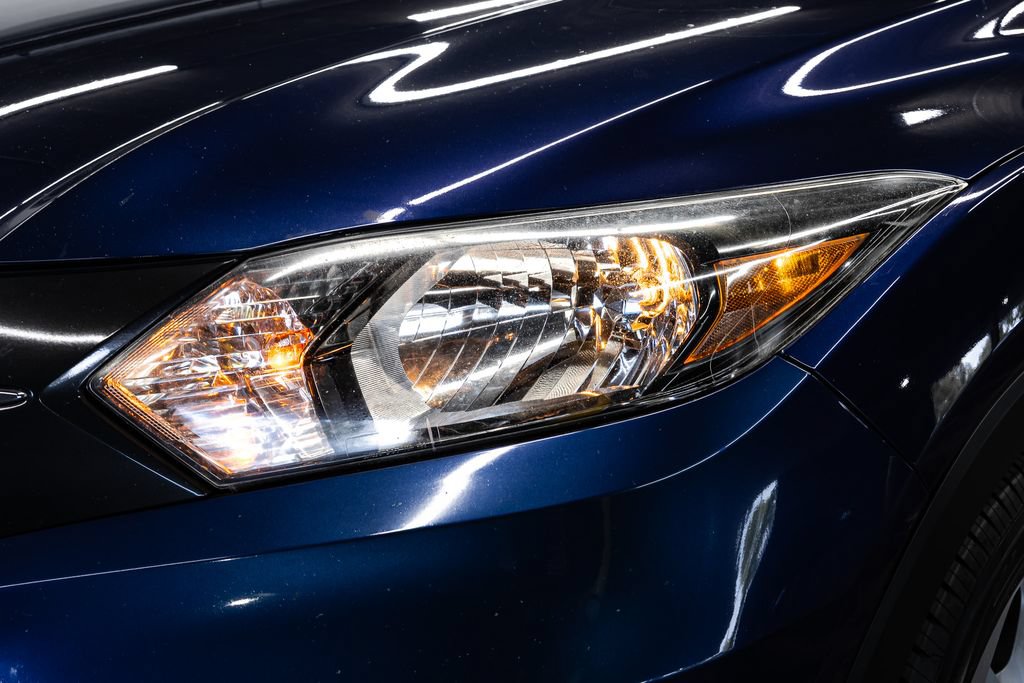 Used 2016 Honda HR-V LX image 9