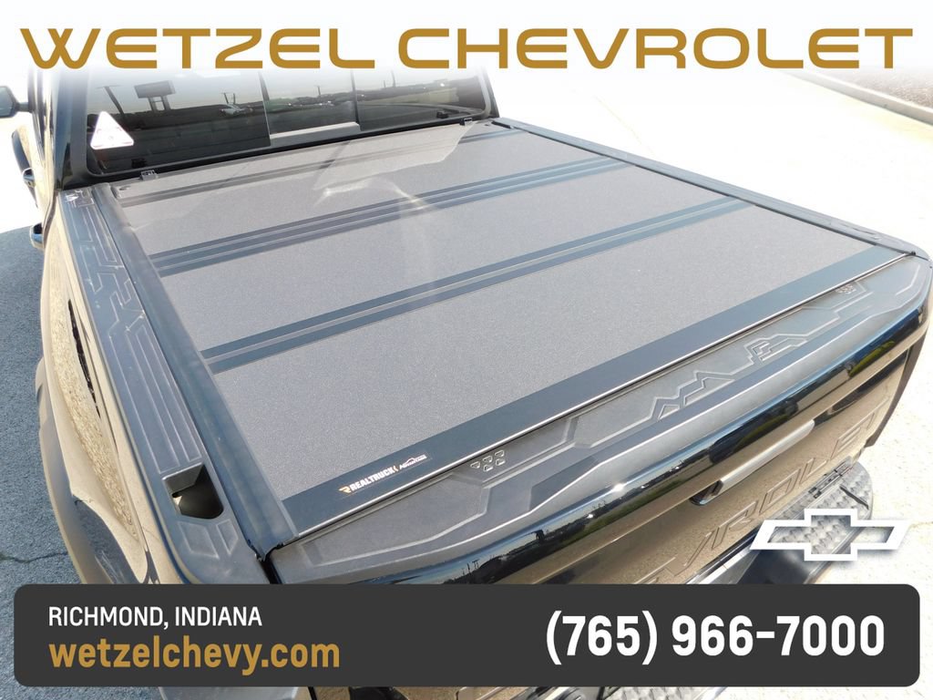 Used 2025 Chevrolet Colorado ZR2 w/ Technology Package AWD/4WD image 8