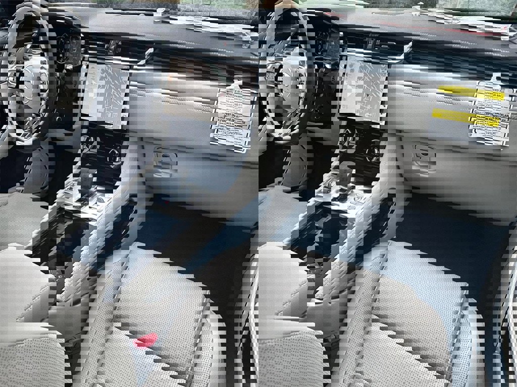 New 2026 Jaguar F-PACE R-Dynamic S image 14