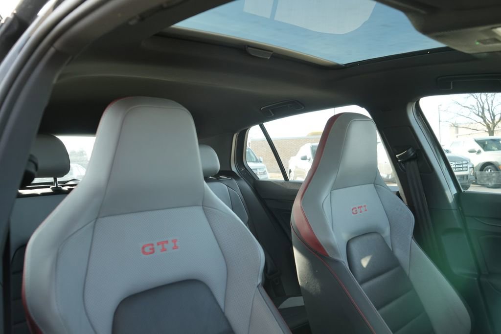 Used 2024 Volkswagen GTI SE w/ SE Leather Seats Package image 13