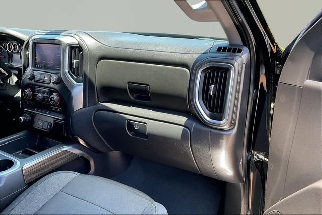 Used 2021 Chevrolet Silverado 1500 LT Trail Boss w/ Bed Protection Package AWD/4WD image 18