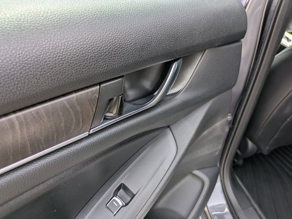 Used 2022 Honda Accord EX-L image 29