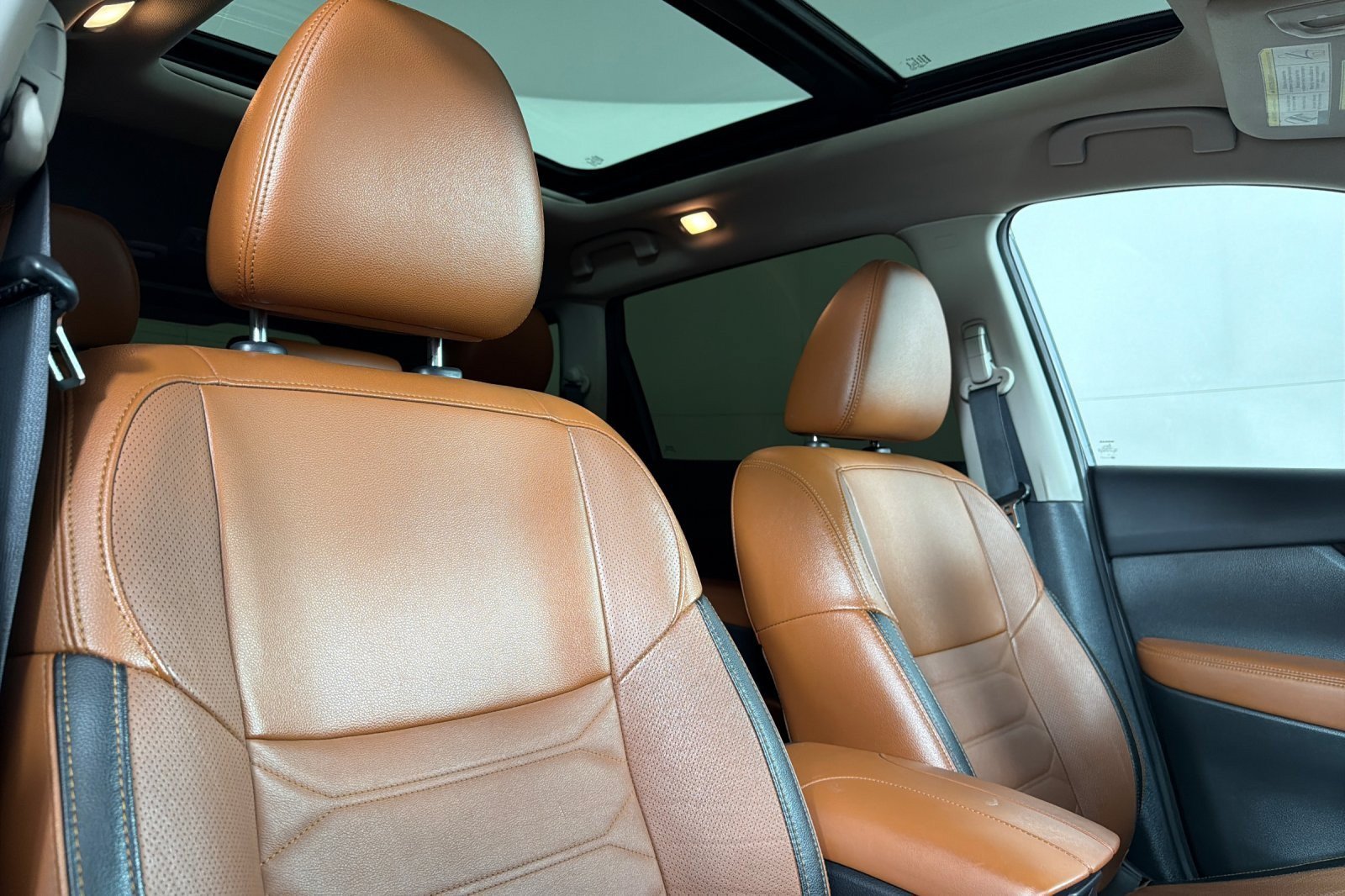 Used 2019 Nissan Rogue SL w/ Premium Package FWD image 16