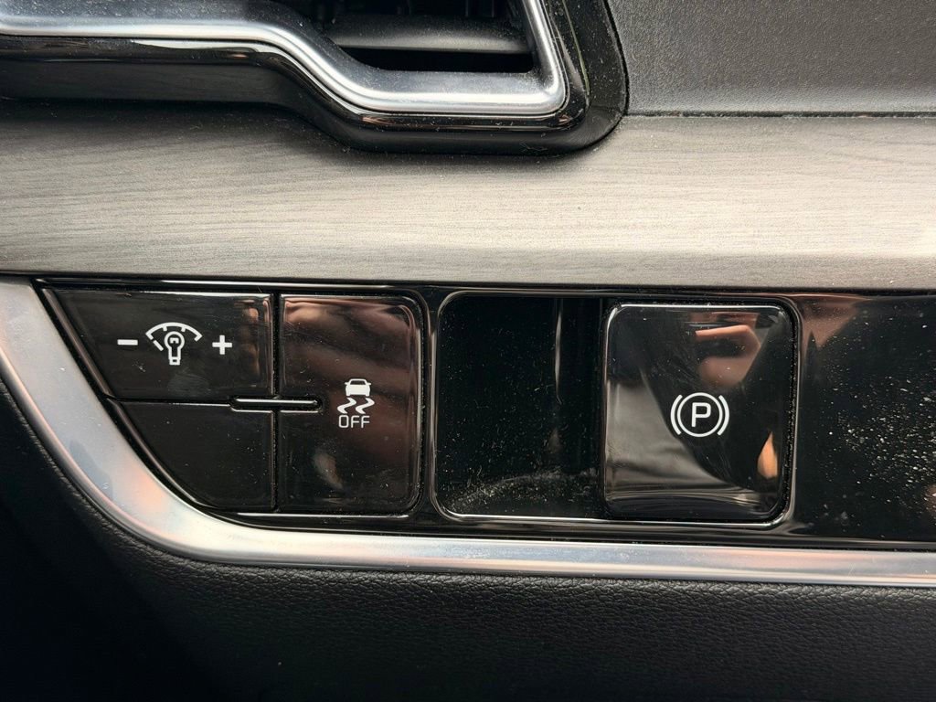 Used 2023 Kia Sportage X-Line AWD/4WD image 30