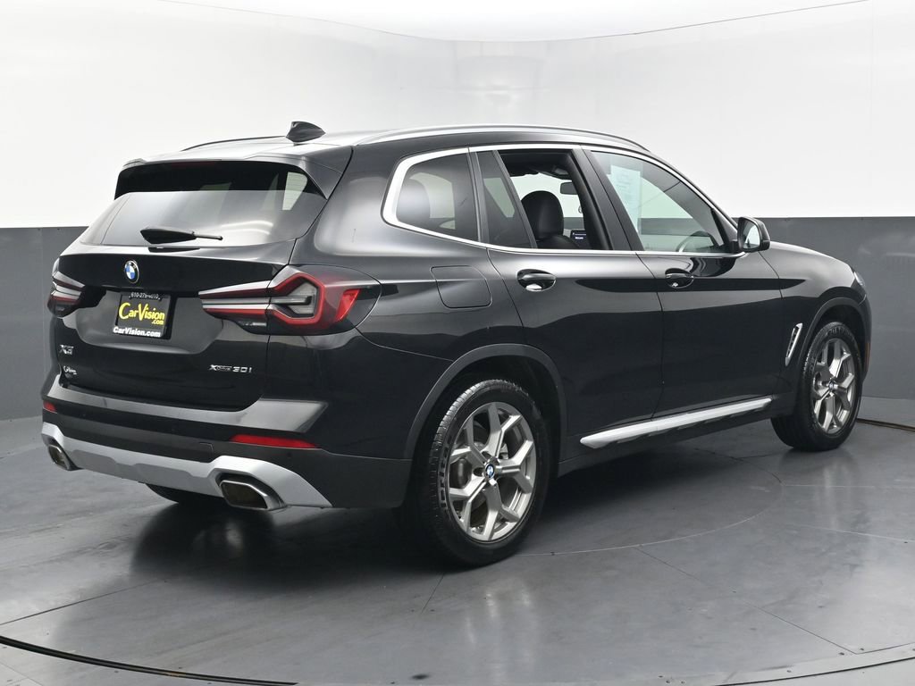 Used 2024 BMW X3 xDrive30i AWD/4WD image 4