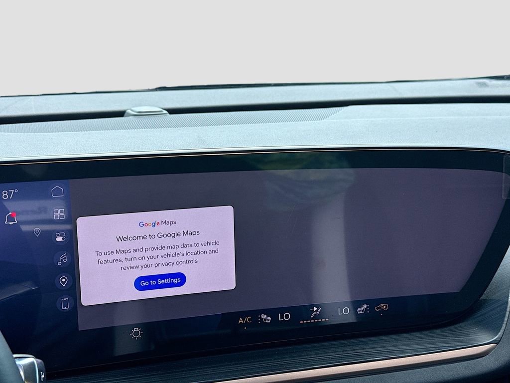 Used 2024 Buick Envision Sport Touring image 17