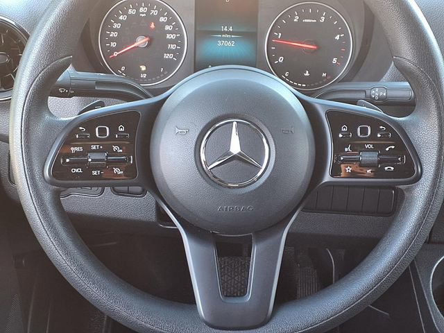 Used 2023 Mercedes-Benz Sprinter 2500 image 27