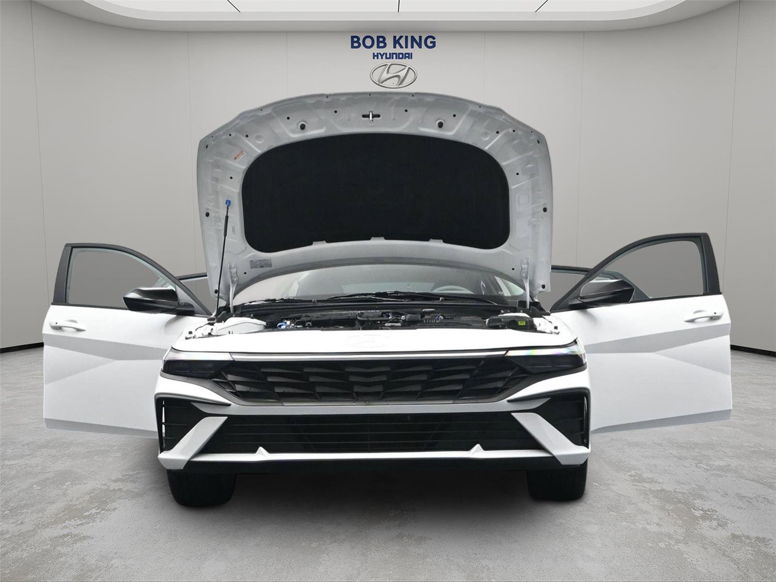 Certified 2025 Hyundai Elantra Sport image 24