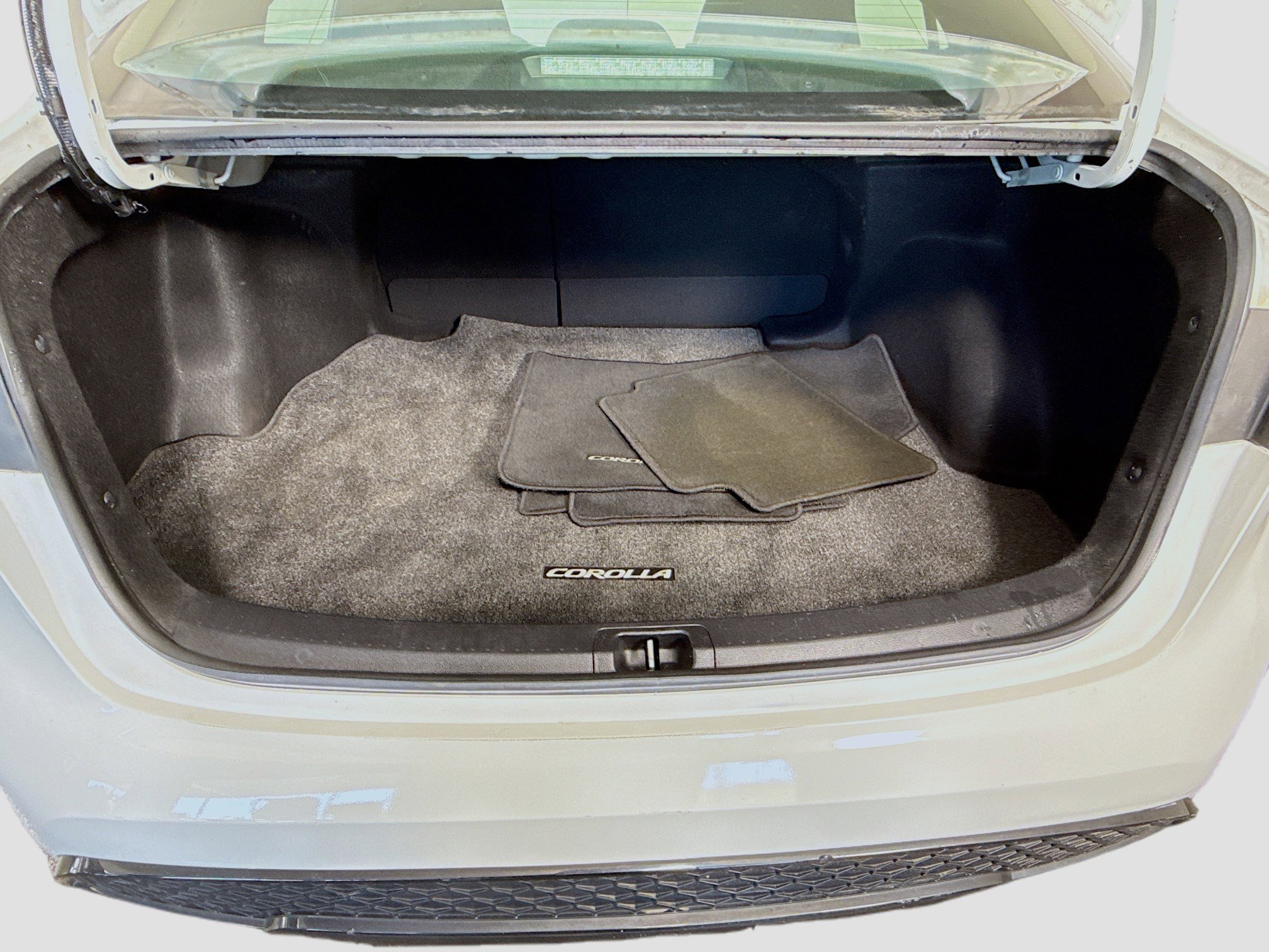 Used 2021 Toyota Corolla SE w/ Carpet Mat Package (TMS) image 34