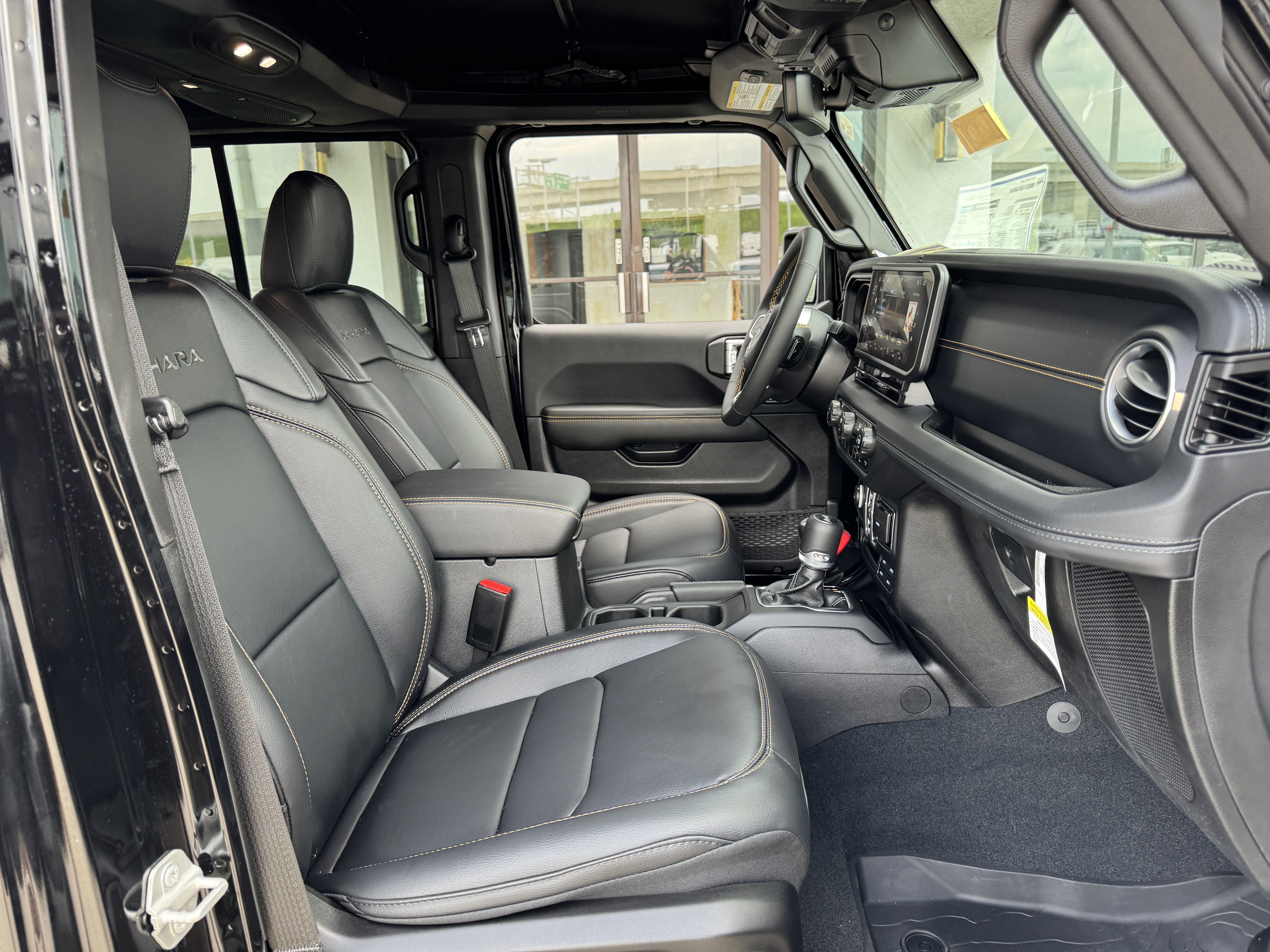 New 2024 Jeep Wrangler Sahara w/ Technology Group image 26