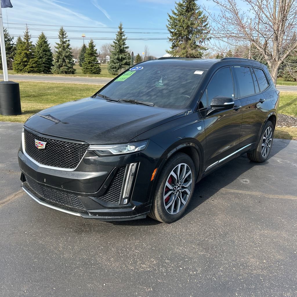 Used 2023 Cadillac XT6 Sport AWD/4WD image 2