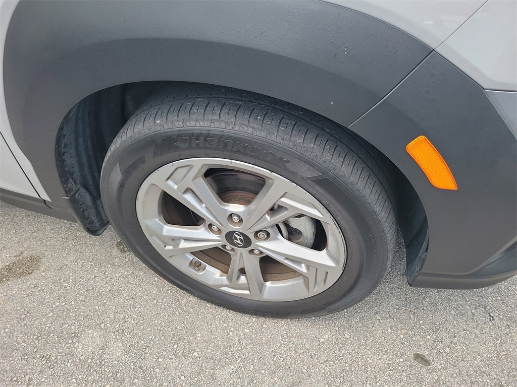 Used 2023 Hyundai Kona SEL w/ Convenience Package image 5