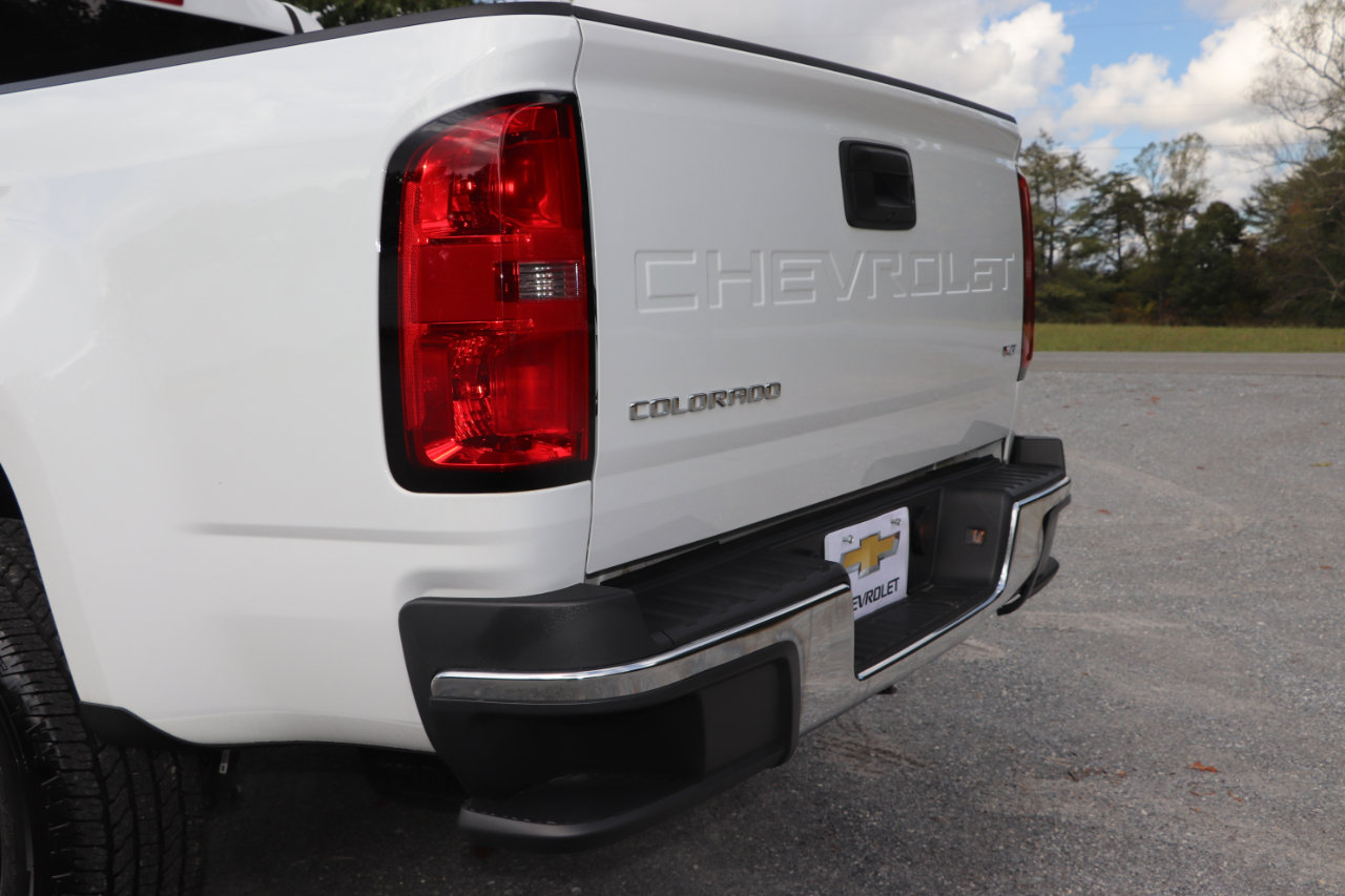 Used 2021 Chevrolet Colorado W/T w/ WT Convenience Package image 32