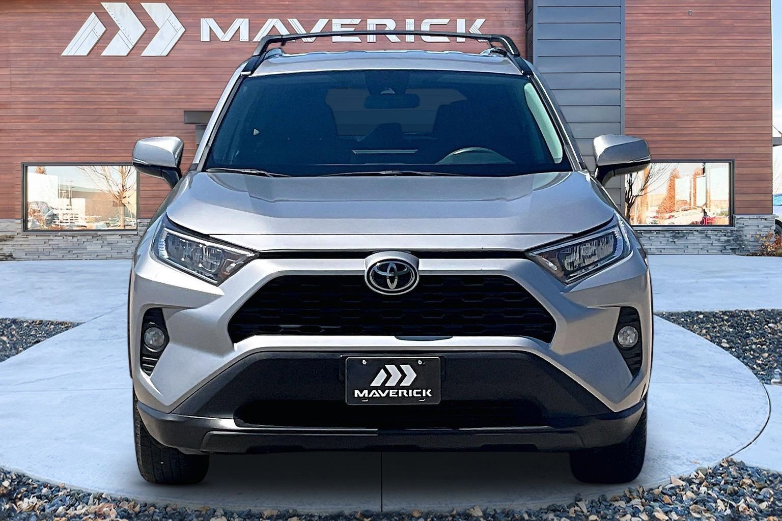 Used 2020 Toyota RAV4 XLE w/ All Weather Liner Package AWD/4WD image 2