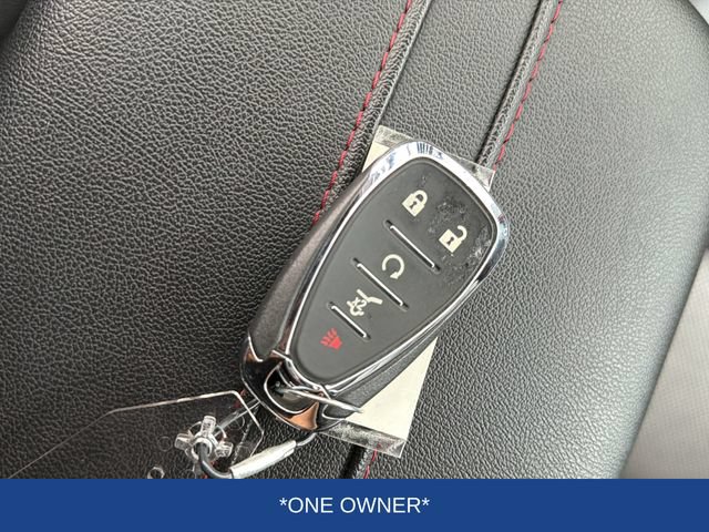 Used 2025 Chevrolet Blazer RS FWD image 2
