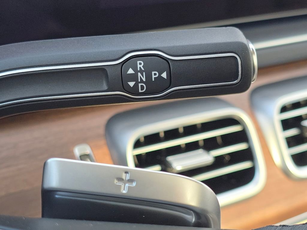 New 2026 Mercedes-Benz GLS 450 4MATIC image 37