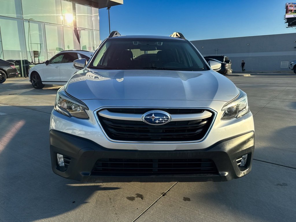 Used 2022 Subaru Outback Premium image 8