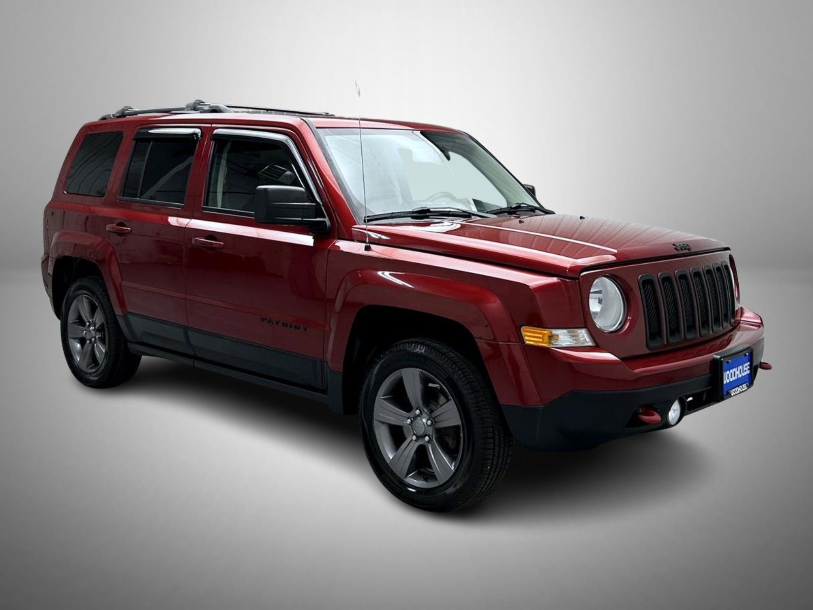 Used 2015 Jeep Patriot High Altitude AWD/4WD image 3