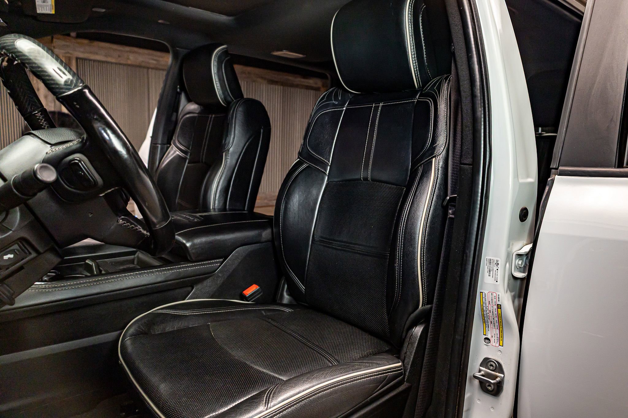 Used 2022 RAM 3500 Limited image 21