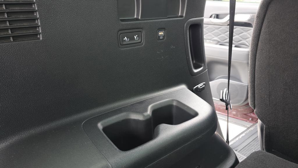 Used 2022 Hyundai Palisade Calligraphy image 22