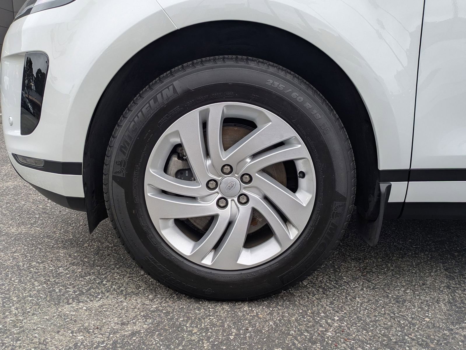 Used 2024 Land Rover Range Rover Evoque S image 10