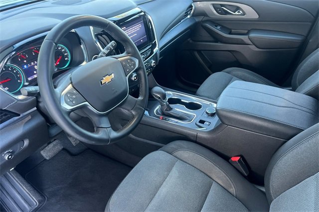 Used 2023 Chevrolet Traverse LT image 10