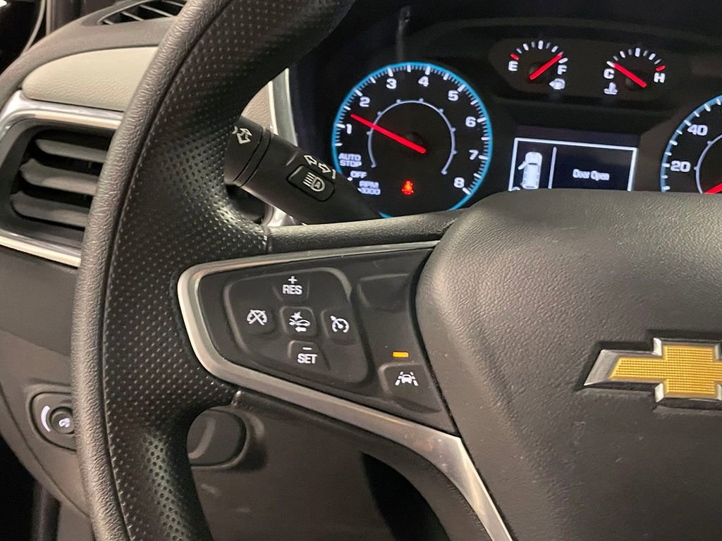 Used 2023 Chevrolet Equinox LS w/ Midnight Edition image 29