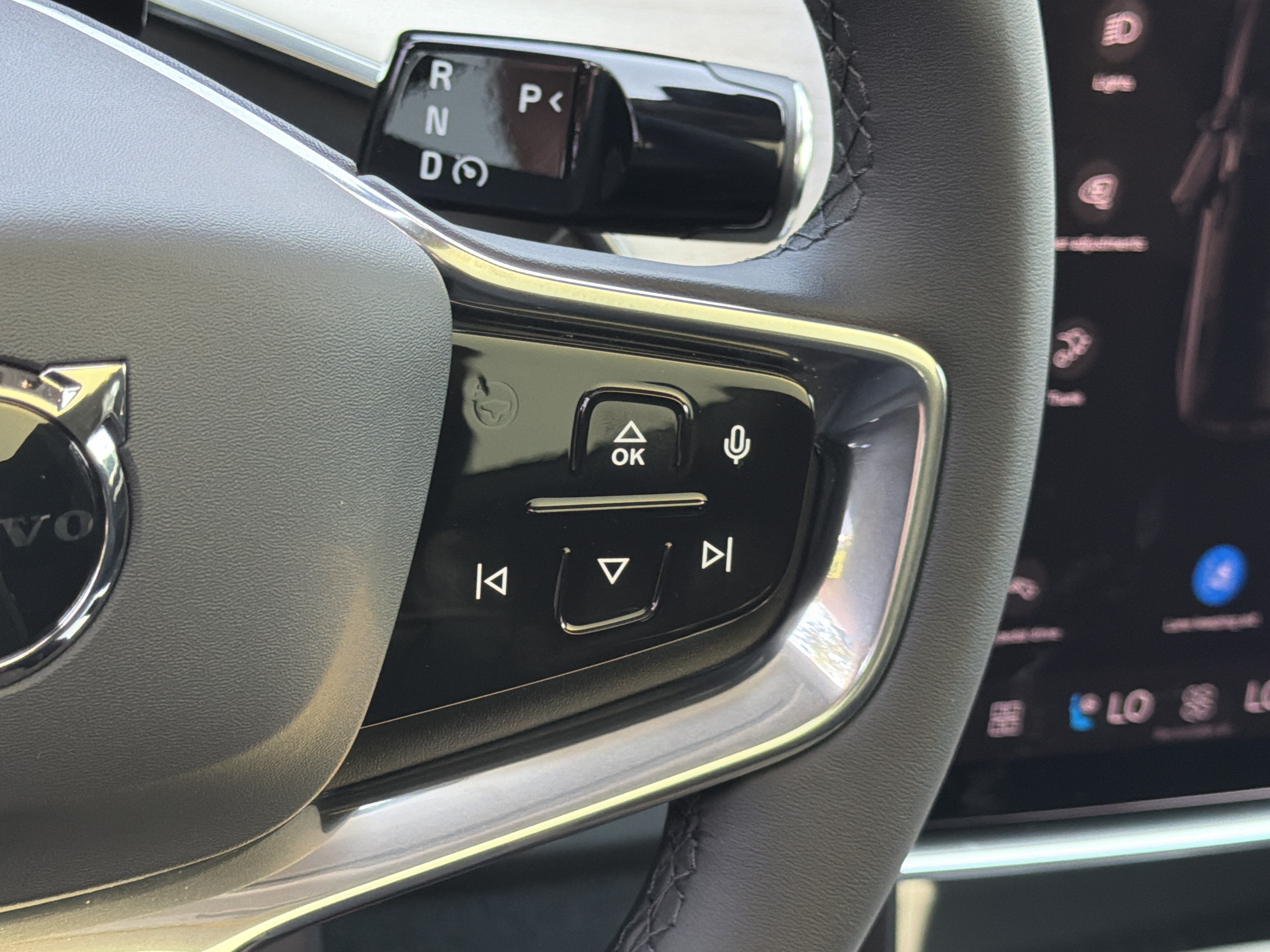 New 2026 Volvo EX90 Ultra AWD/4WD image 22