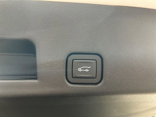 New 2026 Buick Enclave Preferred w/ Power Package image 17