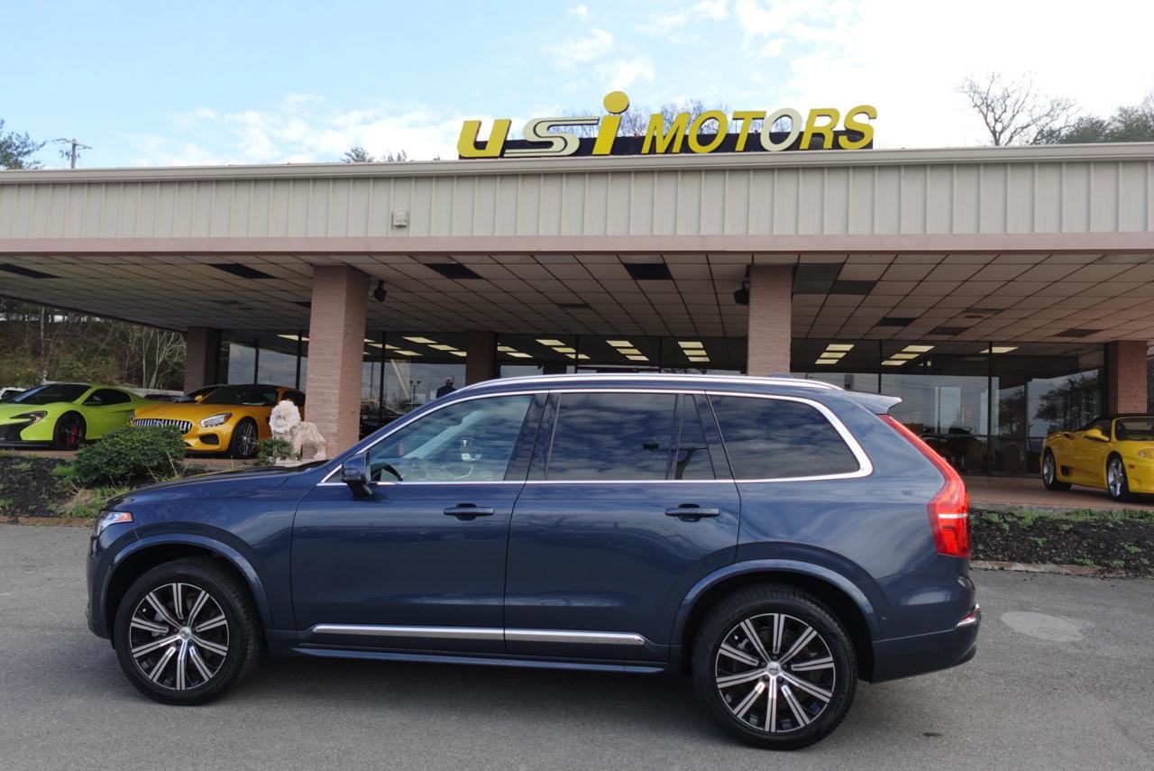 Used 2023 Volvo XC90 B5 Plus w/ Protection Package image 29