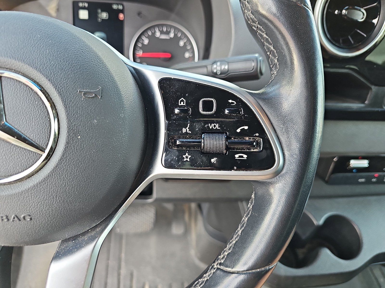 Used 2021 Mercedes-Benz Sprinter 2500 image 18