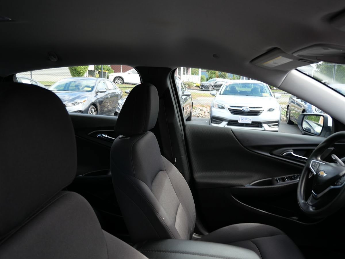 Used 2022 Chevrolet Malibu LT FWD image 29