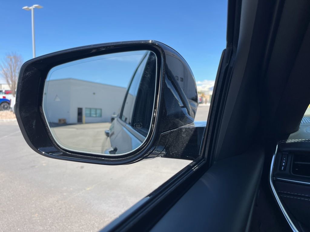 New 2025 Jeep Grand Cherokee Overland w/ Luxury Tech Group IV image 4