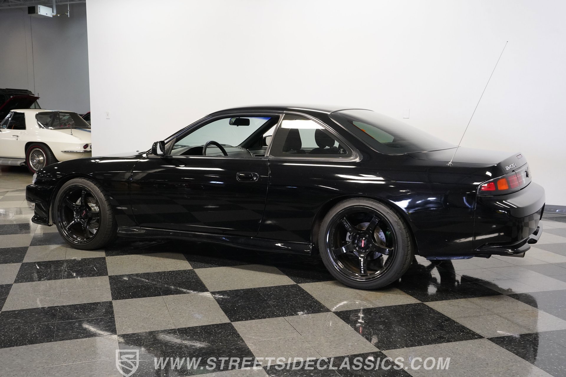 Used 1997 Nissan 240SX RWD image 9
