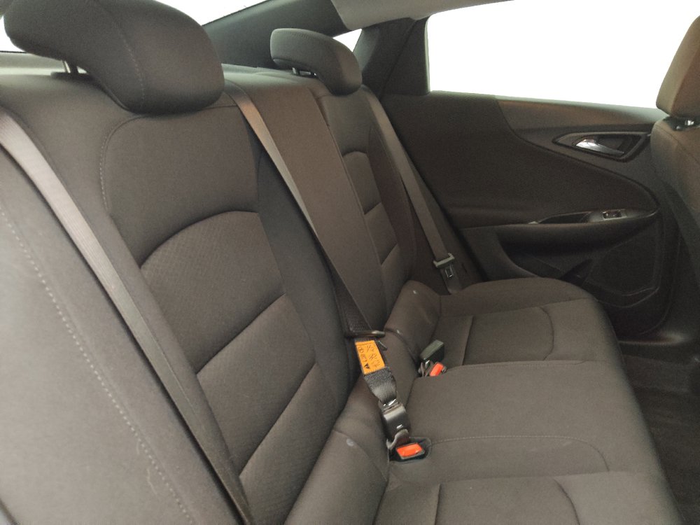 Used 2023 Chevrolet Malibu LS FWD image 19