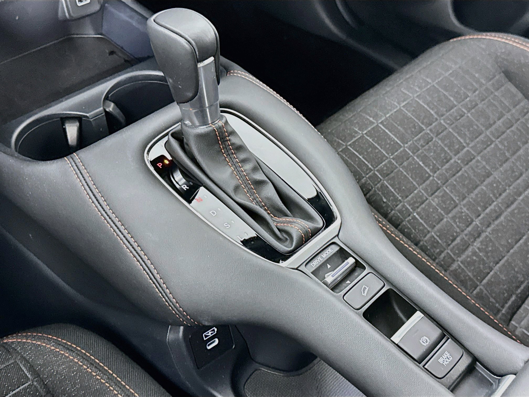 Certified 2025 Honda HR-V Sport image 16