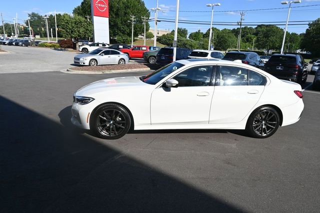 Used 2019 BMW 330i xDrive Sedan w/ Convenience Package AWD/4WD image 12