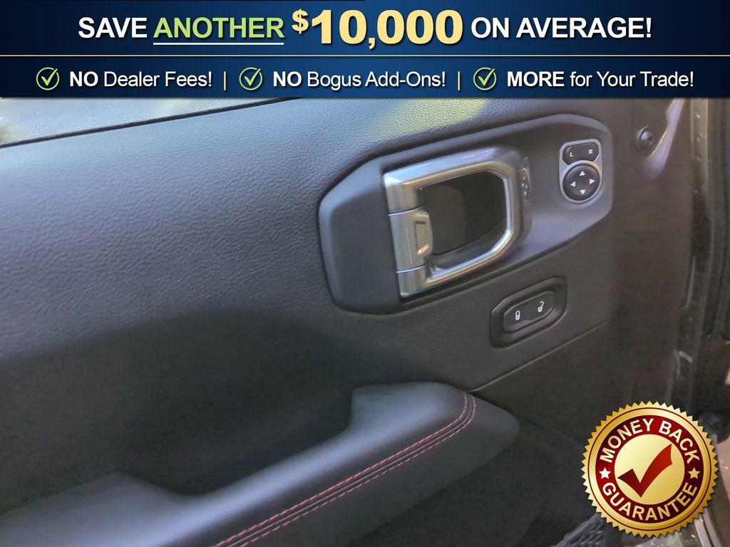 Used 2025 Jeep Wrangler Unlimited Rubicon image 16