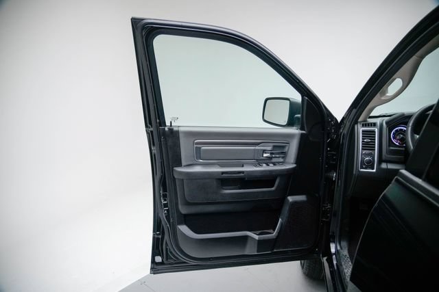 Used 2024 RAM 1500 Classic SLT AWD/4WD image 22