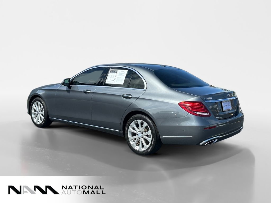 Used 2017 Mercedes-Benz E 300 image 3