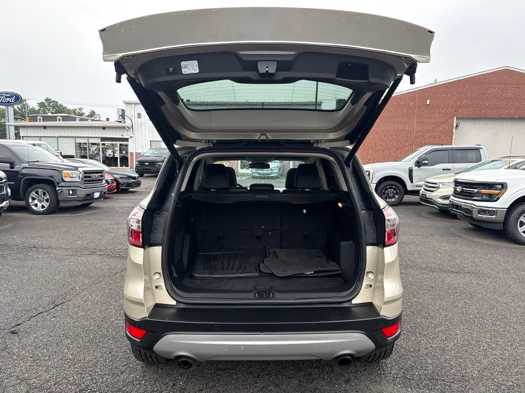 Used 2017 Ford Escape Titanium AWD/4WD image 10