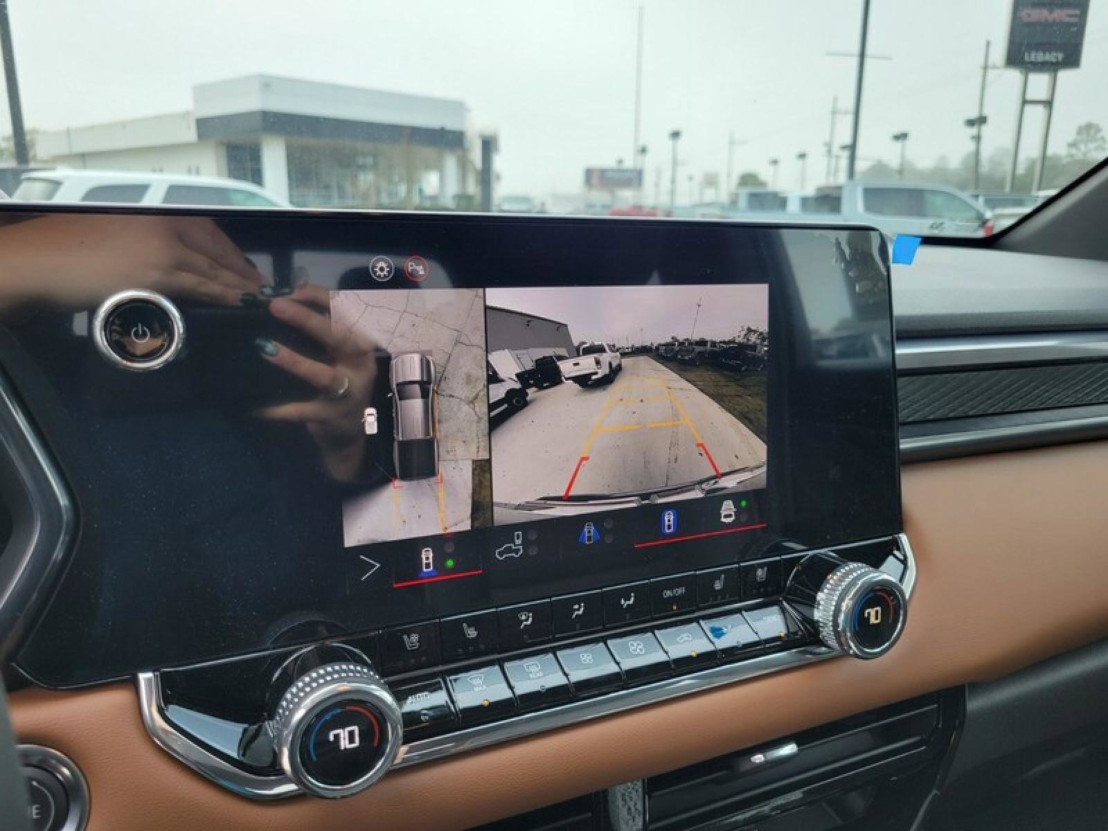 New 2026 GMC Canyon AT4 w/ Technology Plus Package image 22