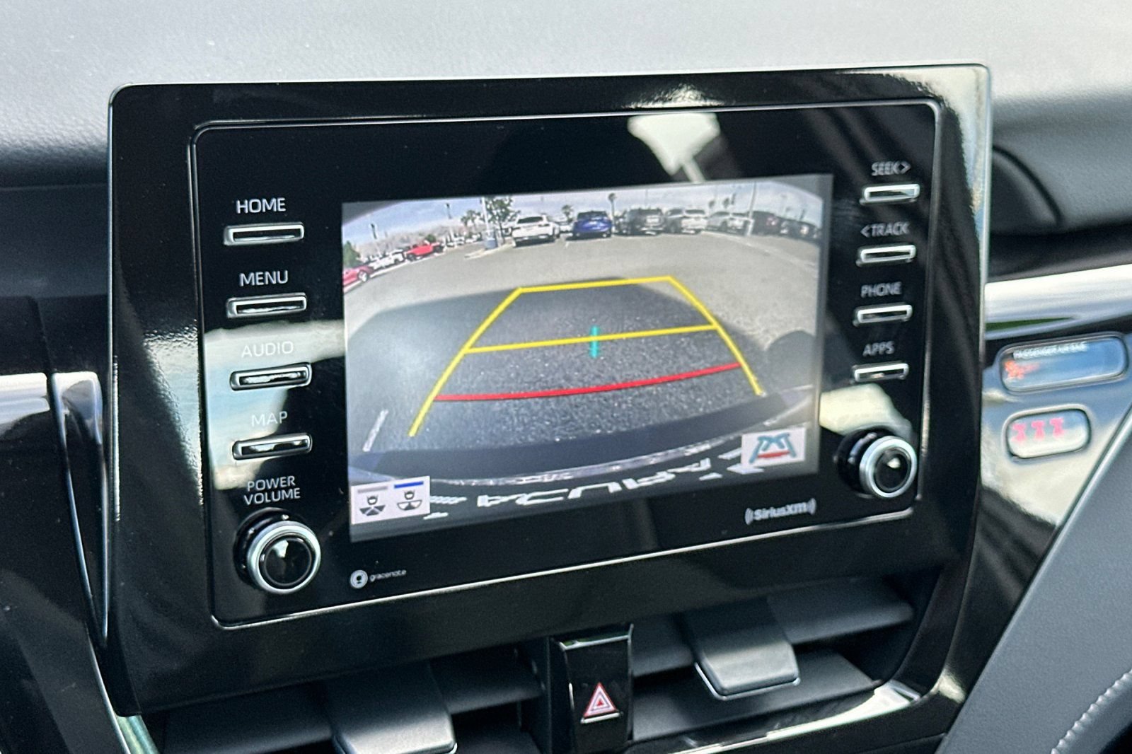 Used 2024 Toyota Camry SE w/ Convenience Package FWD image 18