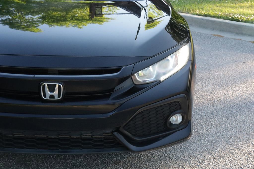 Used 2018 Honda Civic EX image 17