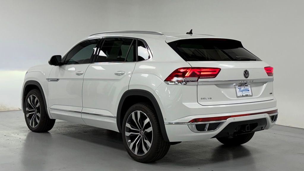 Used 2022 Volkswagen Atlas Cross Sport SEL Premium R-Line w/ Cross Sport MDO Package image 3