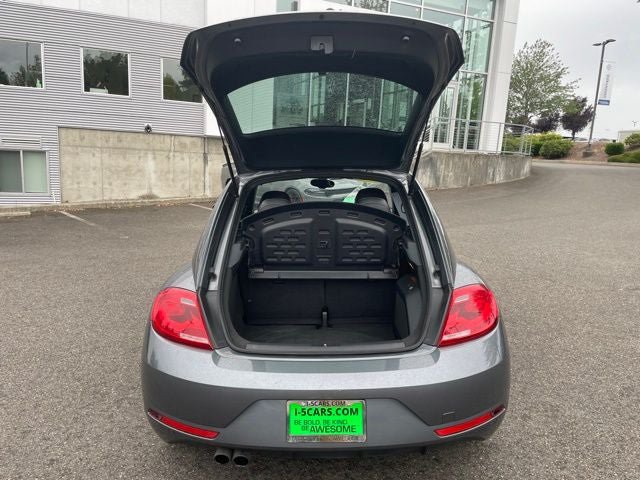 Used 2014 Volkswagen Beetle TDI FWD image 11
