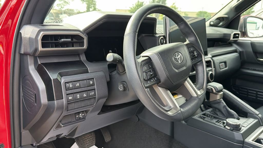Certified 2025 Toyota 4Runner Limited AWD/4WD image 10