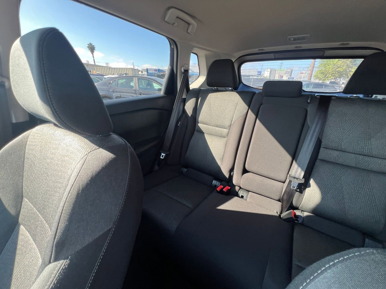 Used 2025 Nissan Rogue SV image 39