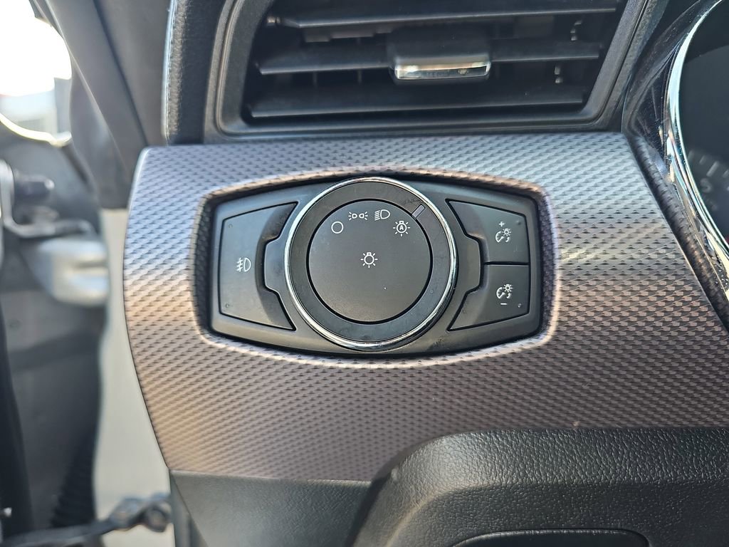 Used 2017 Ford Mustang GT image 27